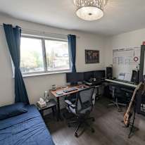 Andrea's room