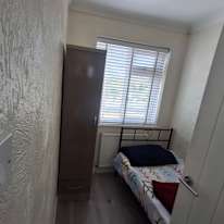VJ's room