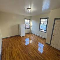 roomforrentinbridgeportct's room
