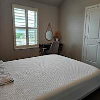 Kate's room