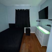 rochelle john's room