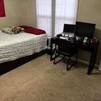 Luis's room