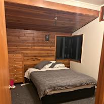E's room