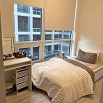 Axelle's room