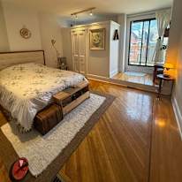 Emmanuelle Salvador's room