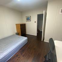 Jisu Lee's room