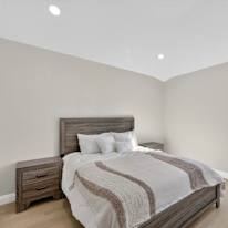Jose's room
