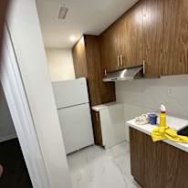 Shuning (Jane) You's room