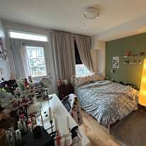 Elodi Lahaie's room
