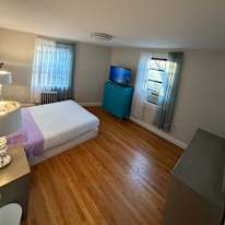 Shannon Gilchrist's room