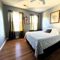 mon's room