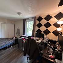 HoiTong's room