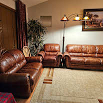 NIKOLAY's room