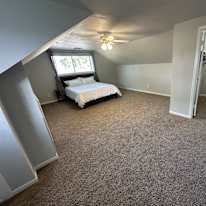 Lambert Guo's room