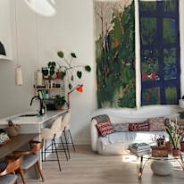 Dahlia's room