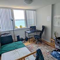 Reza's room