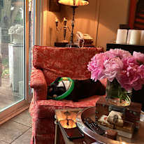 Jeffrey Pommer's room