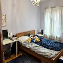 Andrea's room