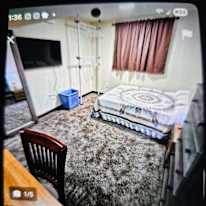 Thomas's room