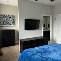 Donna's room