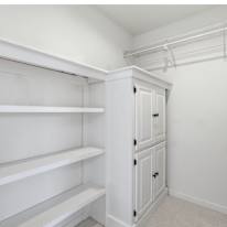 Savannah Hensley's room