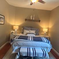 Gloria  Walker's room