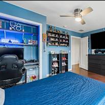 Kay's room