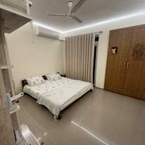 Himanshu's room