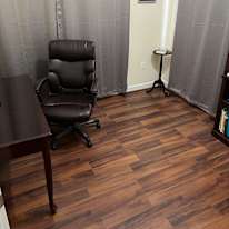 Tom's room