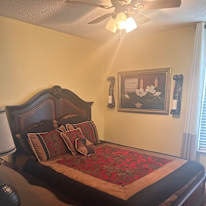Tara's room