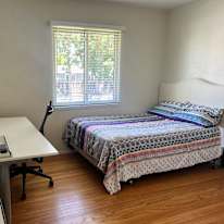 Dee's room