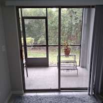 Ken's room