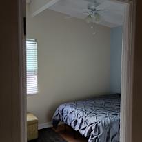 Leslie's room