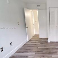 Carlos's room