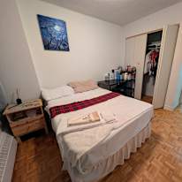 April-Anna Bremers's room
