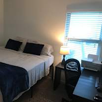 Raul MaxBrown's room