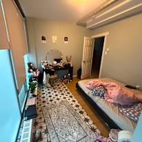 Mary's room