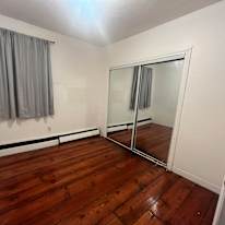 Felicity's room