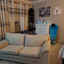 Tee's room