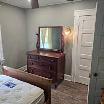 robert a gustafson's room