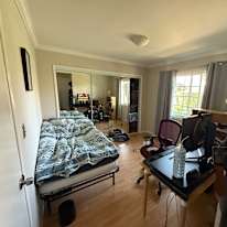 Kam's room