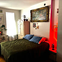 Baily's room