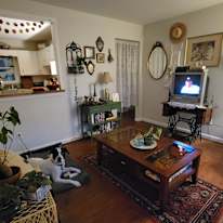 Oli's room