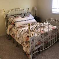 Donna's room