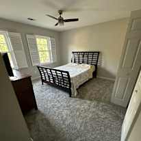 Oswaldo's room