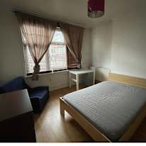 Lisa's room