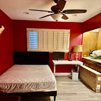 Mariana's room
