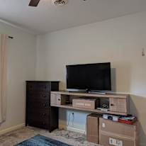 Kim Yarnes's room