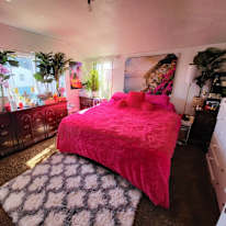 Montanatitleco.'s room