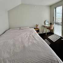 Hannah's room